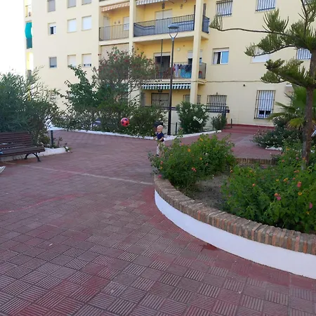 Beachfront 3 Bedroom Family * Matalascanas