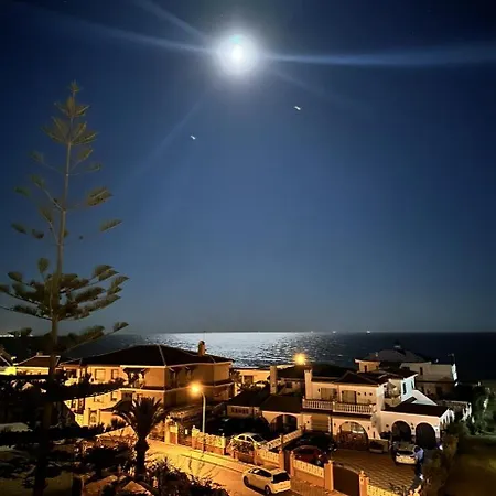 Beachfront 3 Bedroom Family * Matalascanas